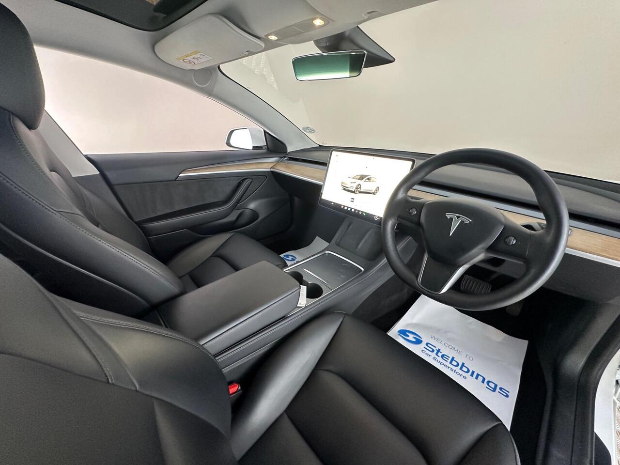Tesla Model 3 AF72VMX