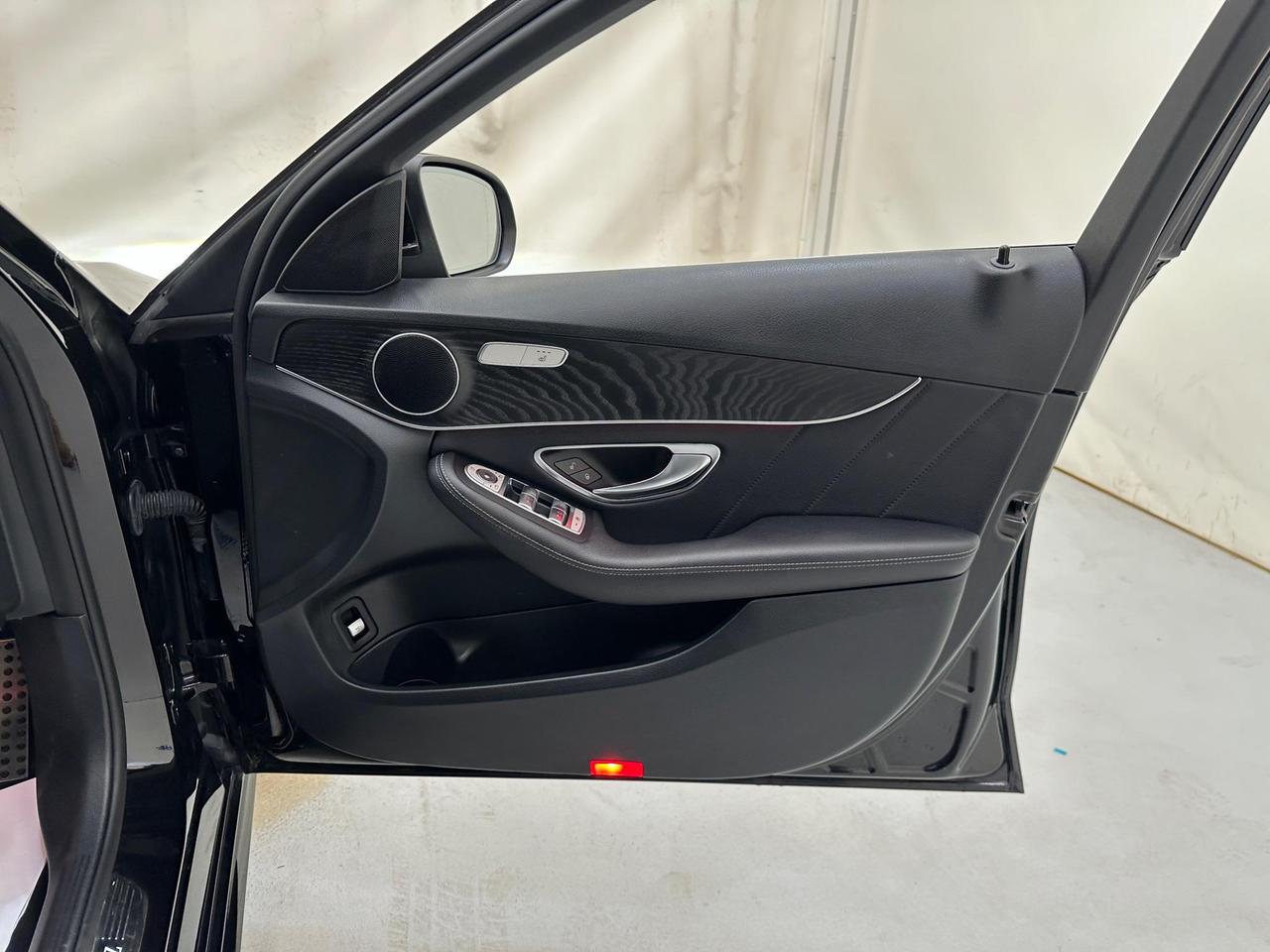 Mercedes-Benz C Class PF21GSZ