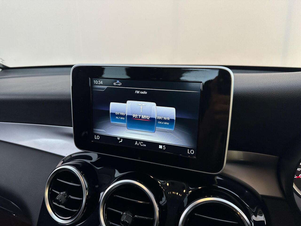 Mercedes-Benz GLC WF68WRX
