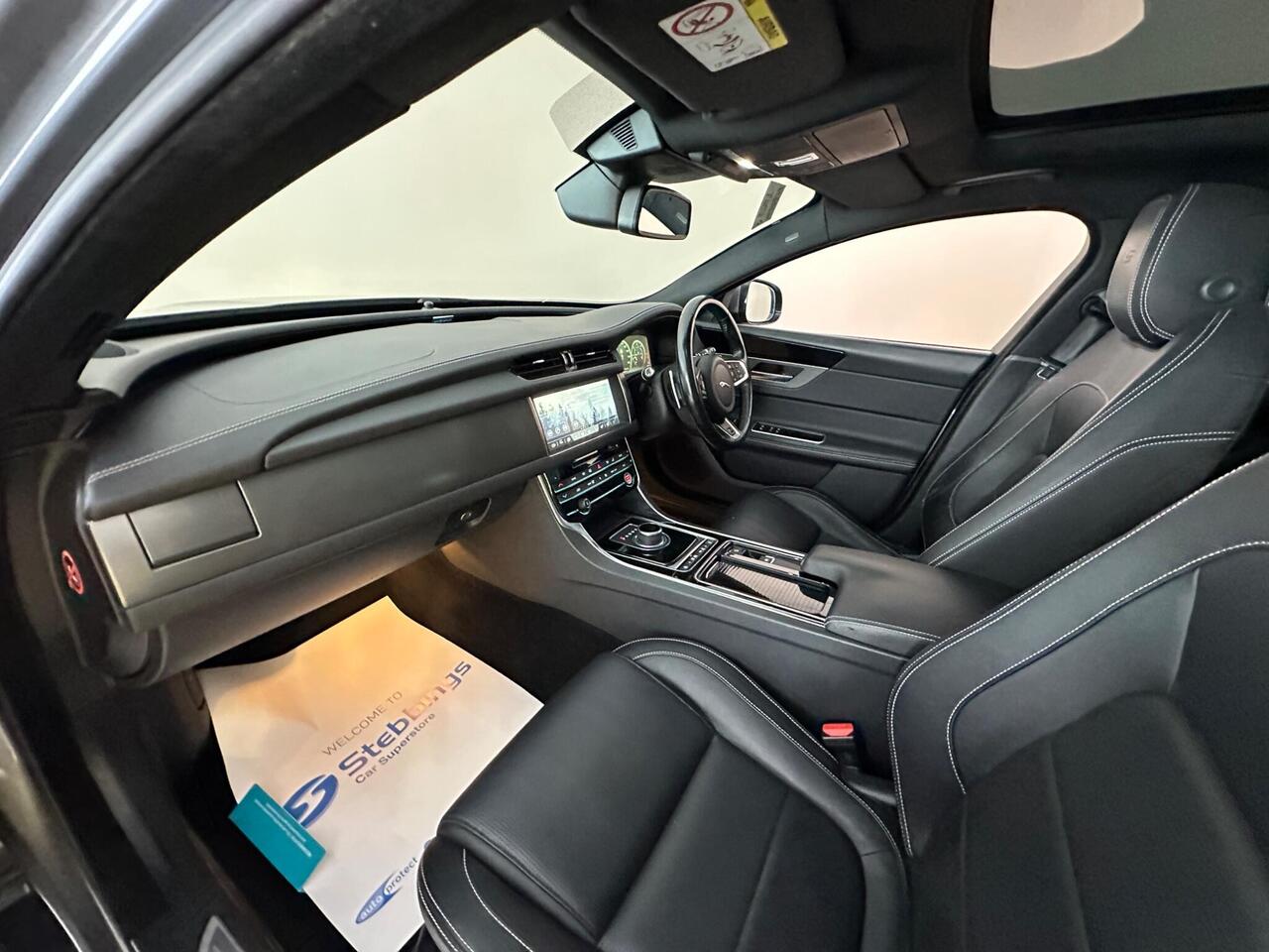 Jaguar XF OV18XCZ
