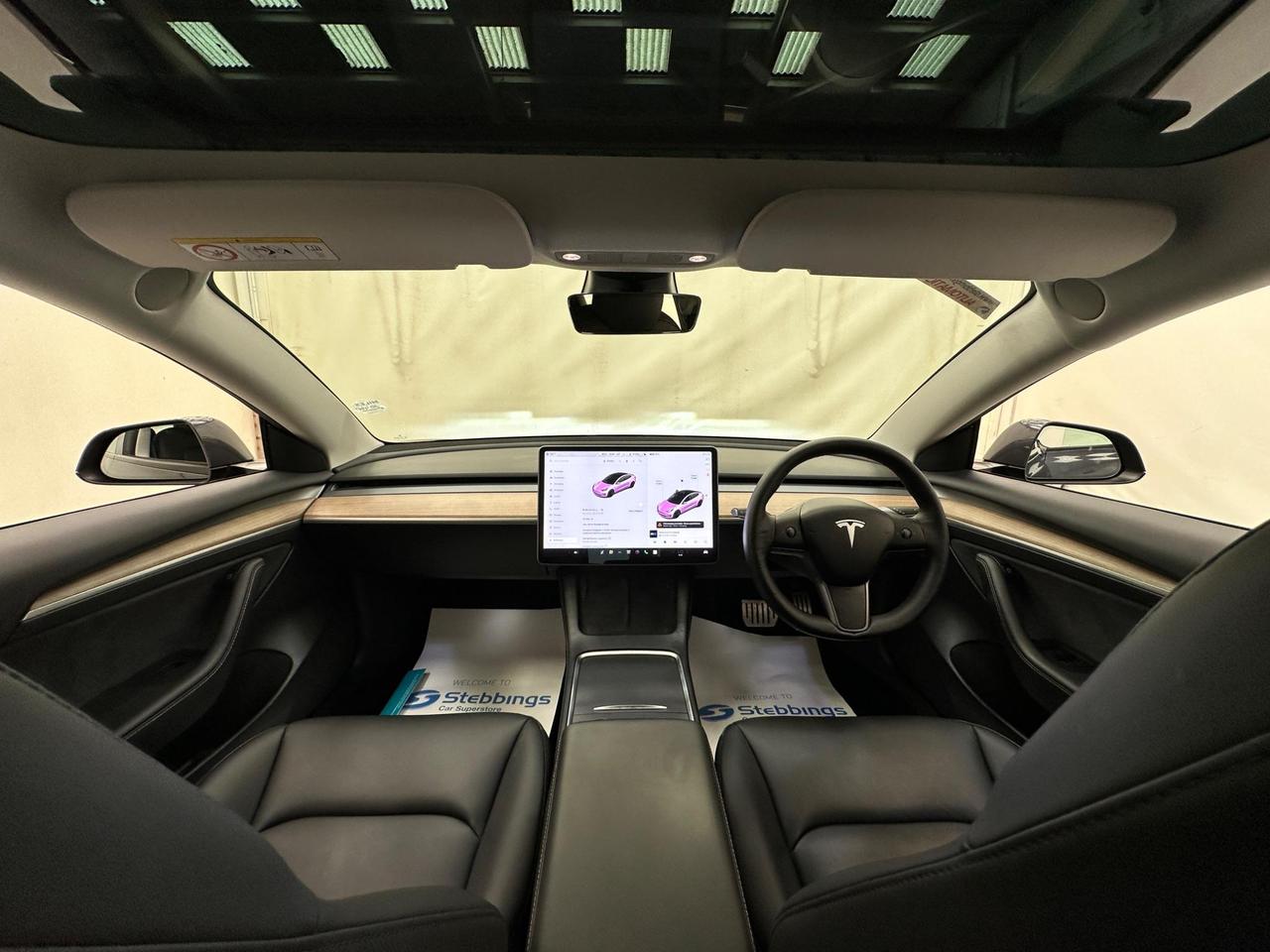 Tesla Model 3 LF71VYC