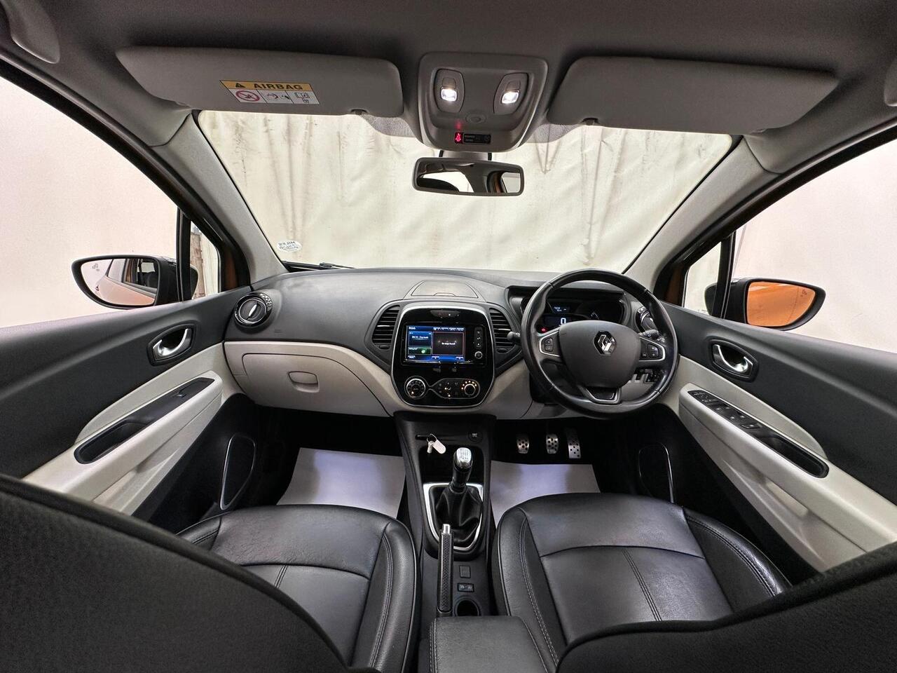 Renault Captur AU19SRZ