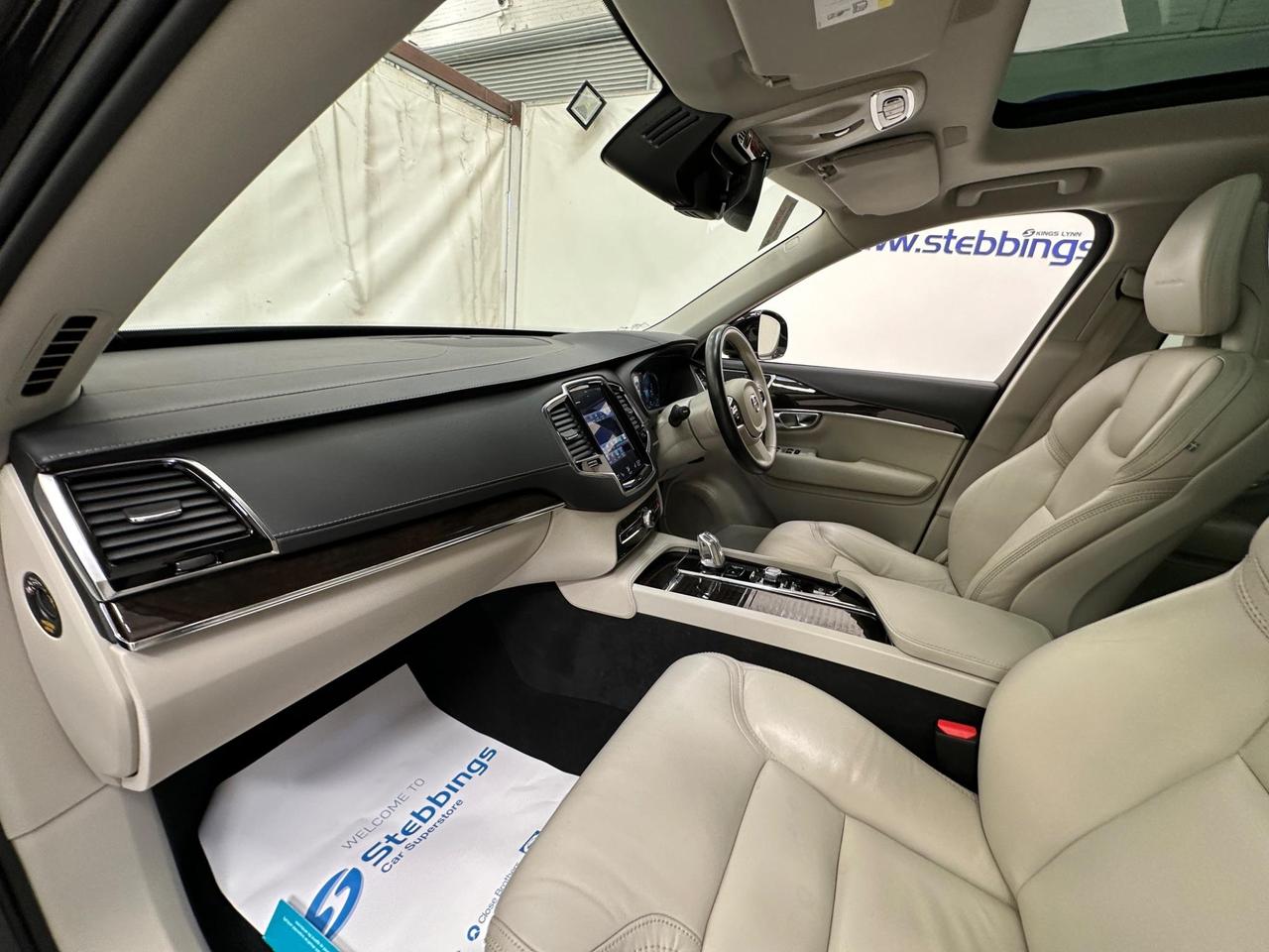 Volvo XC90 YT67WMO