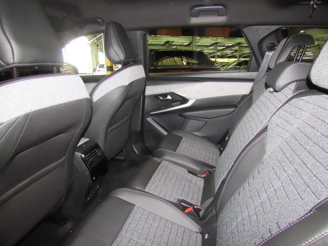 Peugeot 5008 RA74TVJ