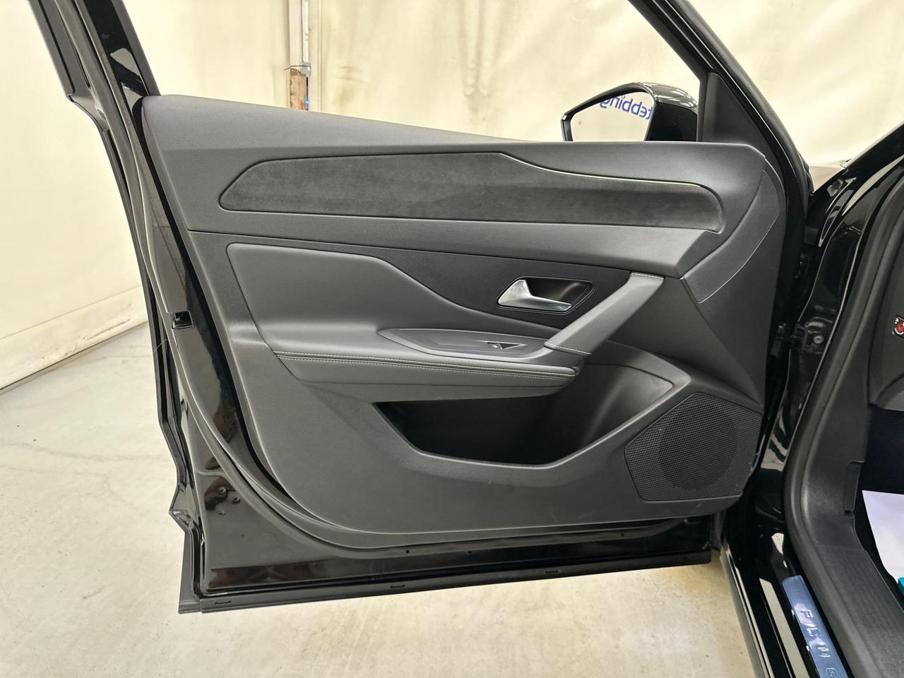 Peugeot 408 KE72WVB