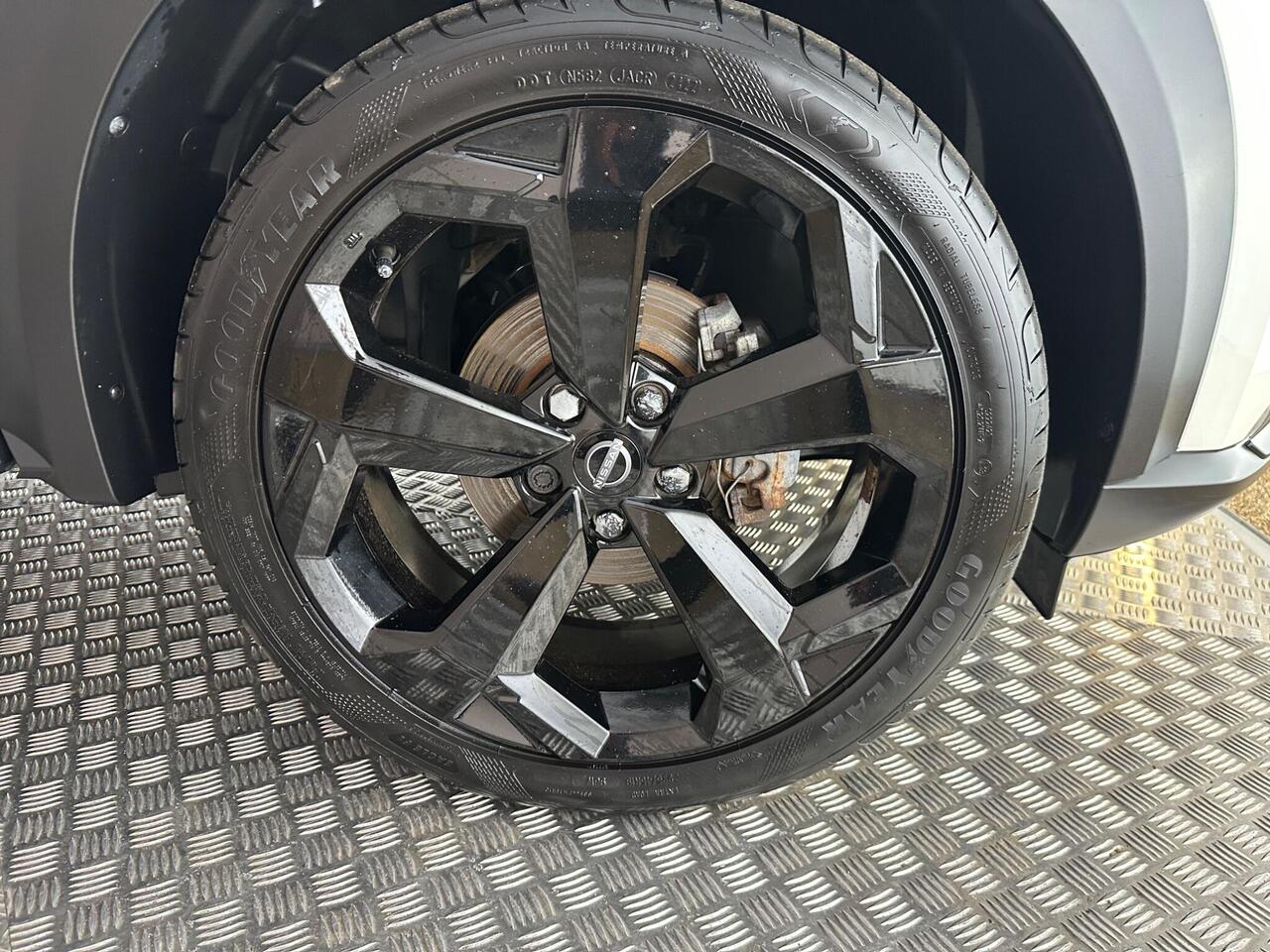 Nissan Juke B10BUL