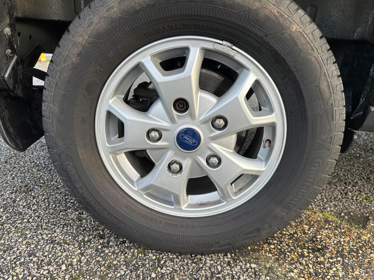 Ford Transit WP73UTZ