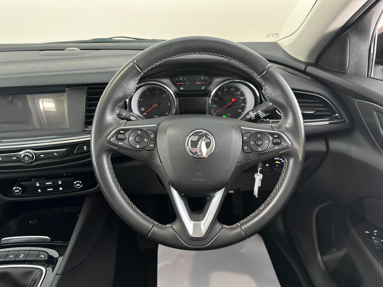 Vauxhall Insignia VO71HRZ