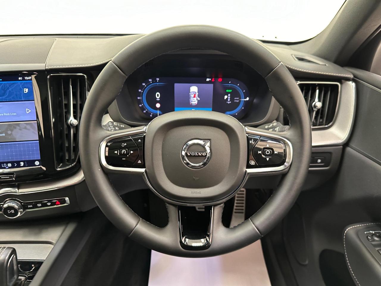 Volvo XC60 YP22ZTU