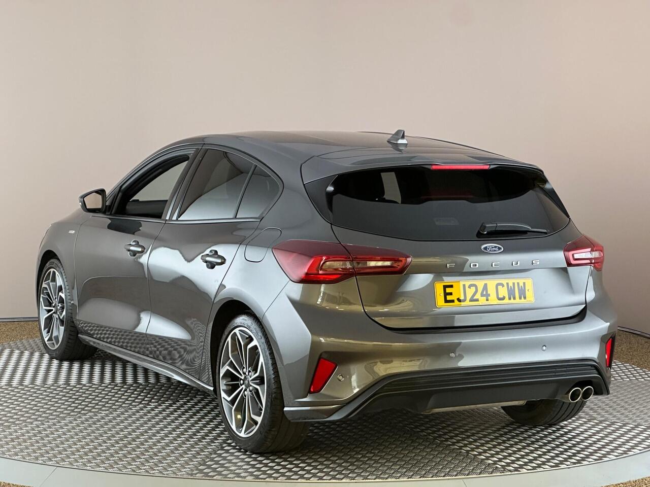 Ford Focus EJ24CWW