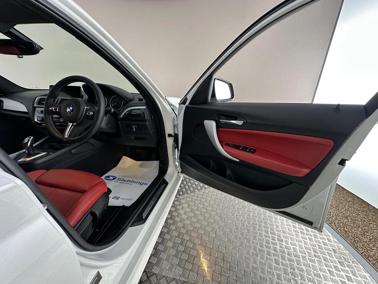 BMW 1 Series MD16LCZ