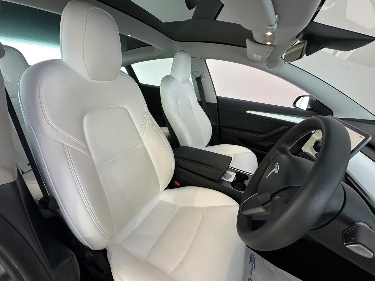 Tesla Model 3 SJ23ZWP