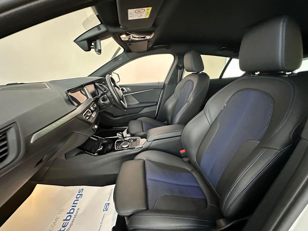 BMW 1 Series AY73LHJ