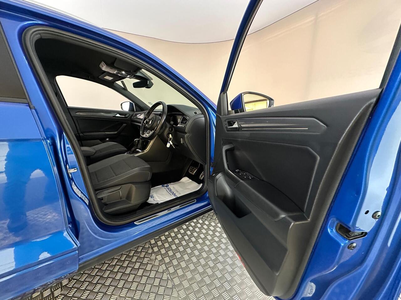 Volkswagen T-Roc VE71FXT