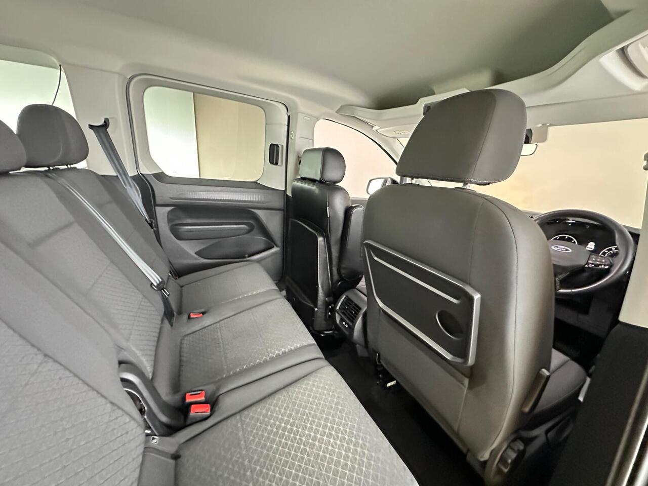Ford Tourneo Connect ML24WXS