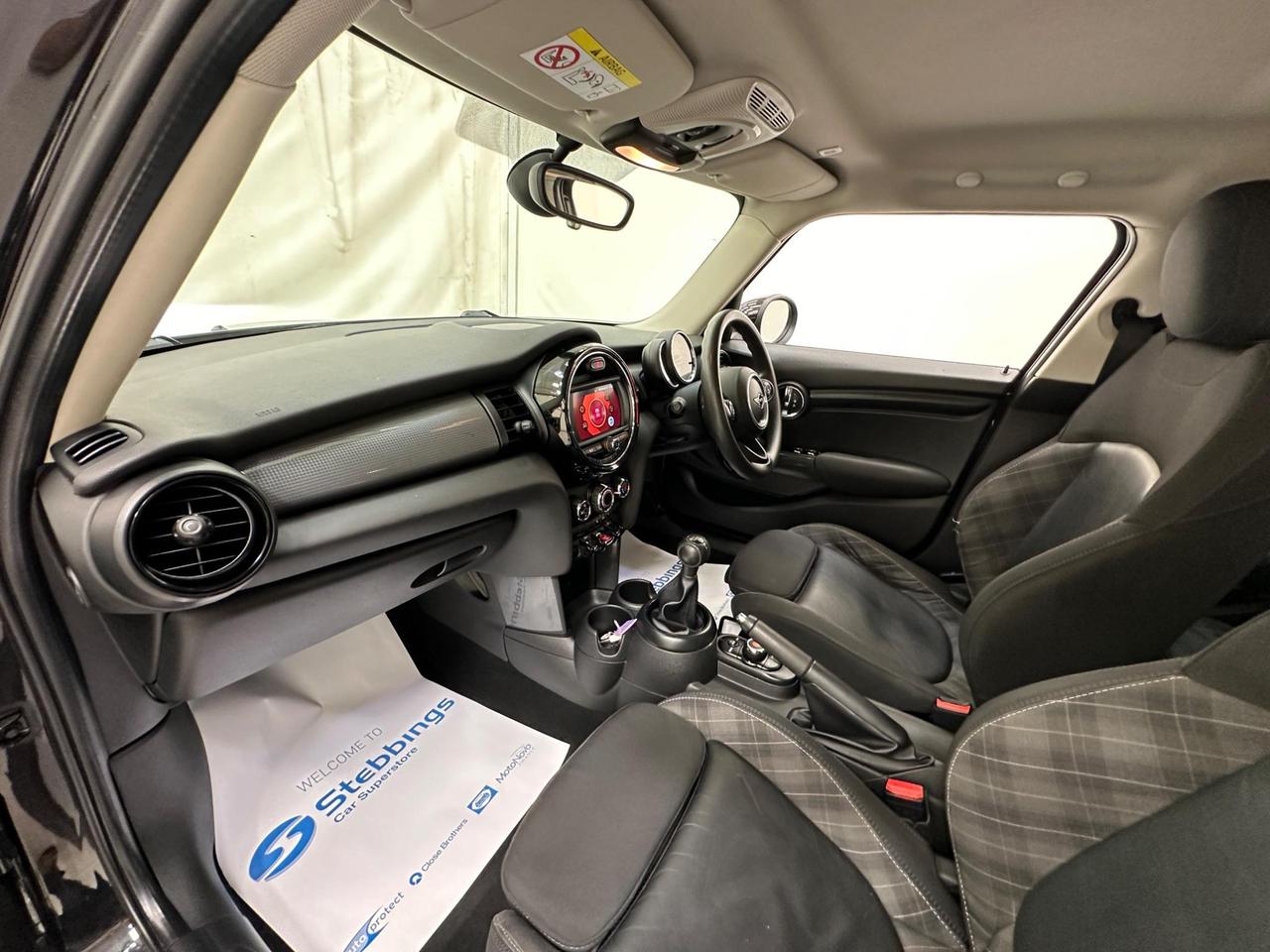MINI Hatch ND68SXJ