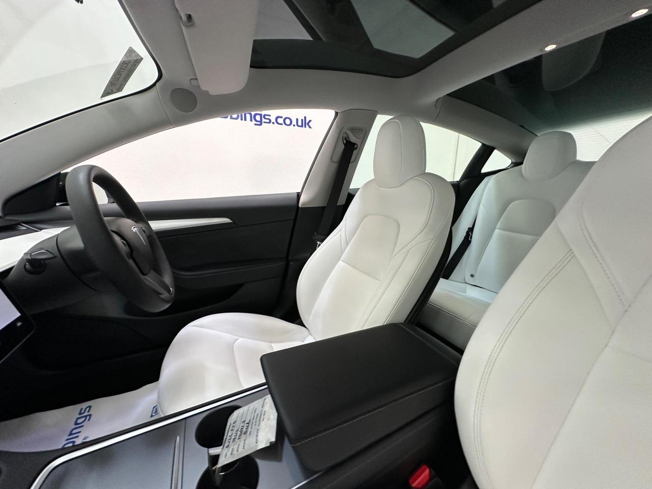 Tesla Model 3 GJ22FFE