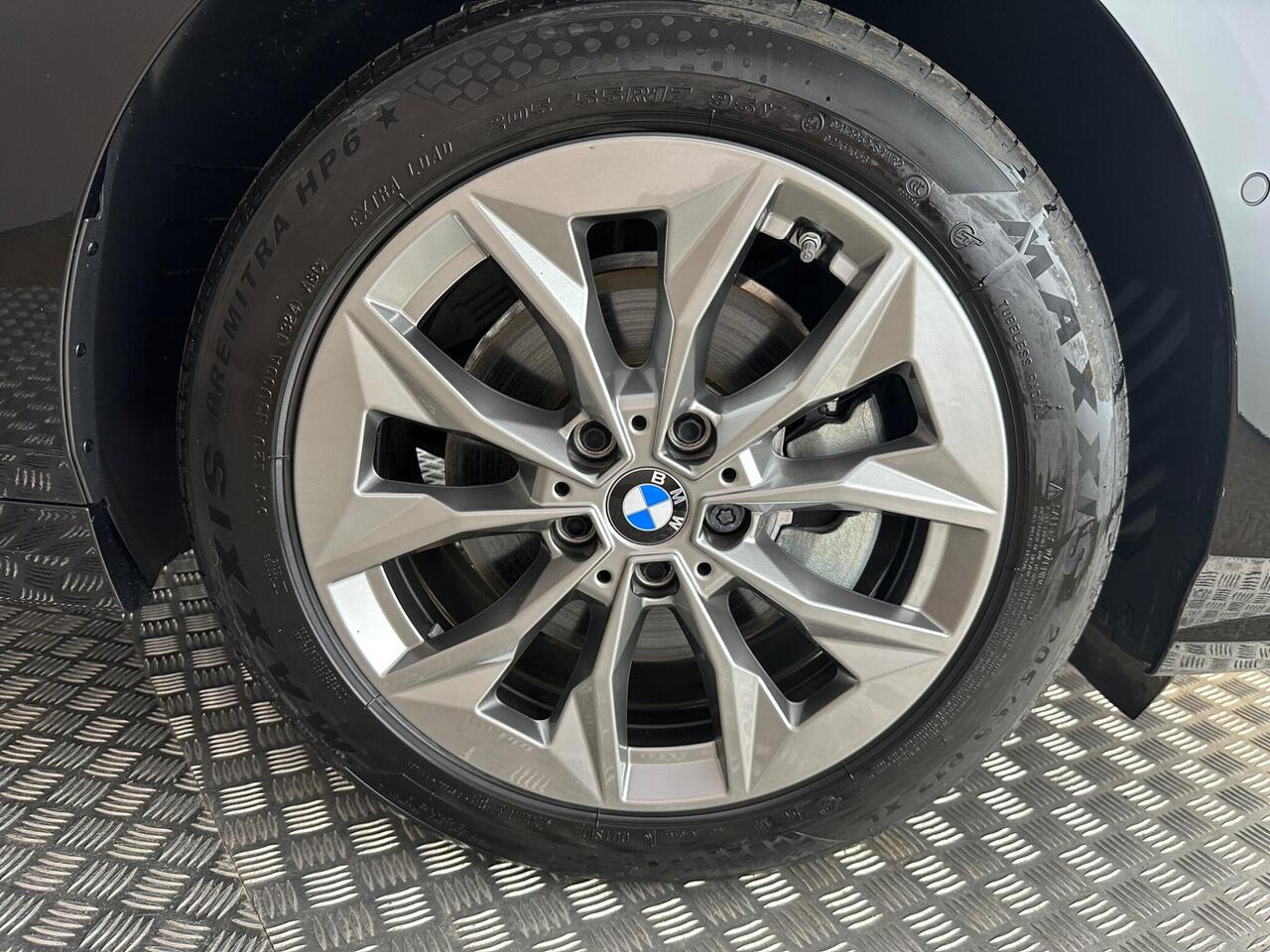 BMW 1 Series LC74NMV