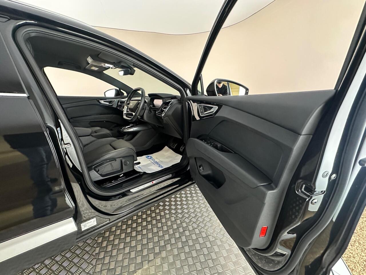 Audi Q4 e-tron SH72GYA