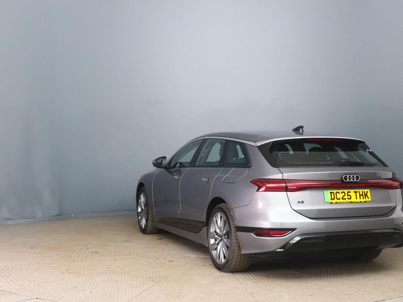 Audi A6 e-tron Avant DC25THK