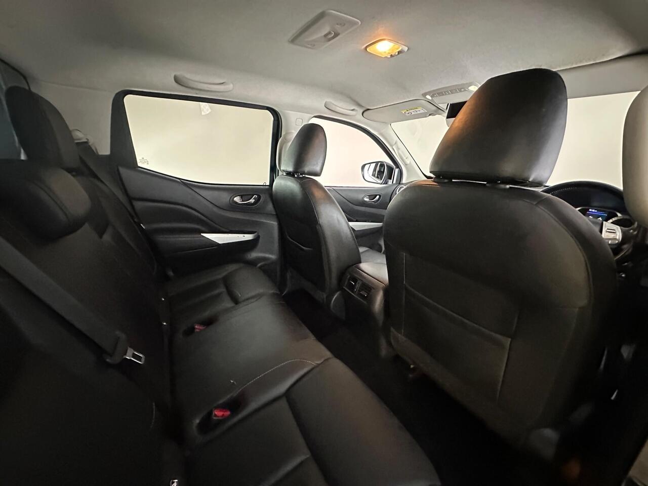 Nissan Navara EY21RLU