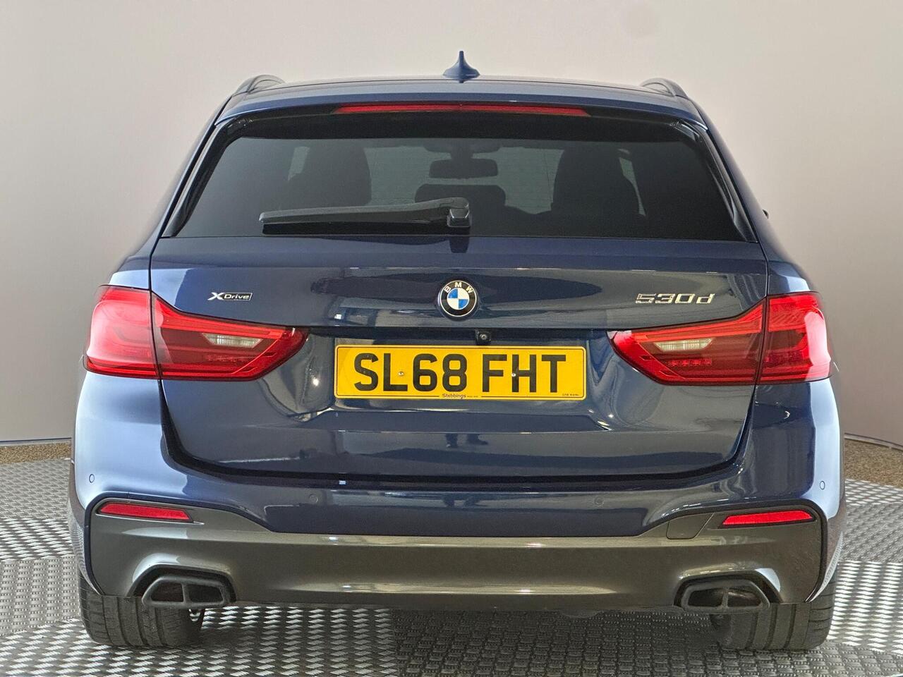 BMW 5 Series SL68FHT