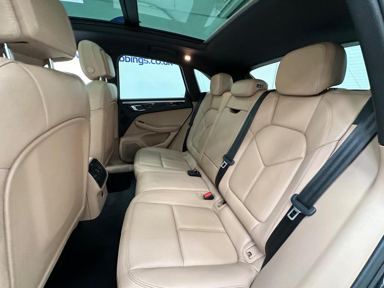 Porsche Macan AE69ODL