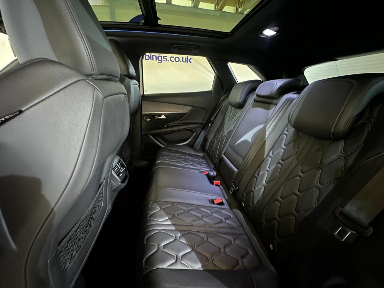 Peugeot 3008 KN70GDZ