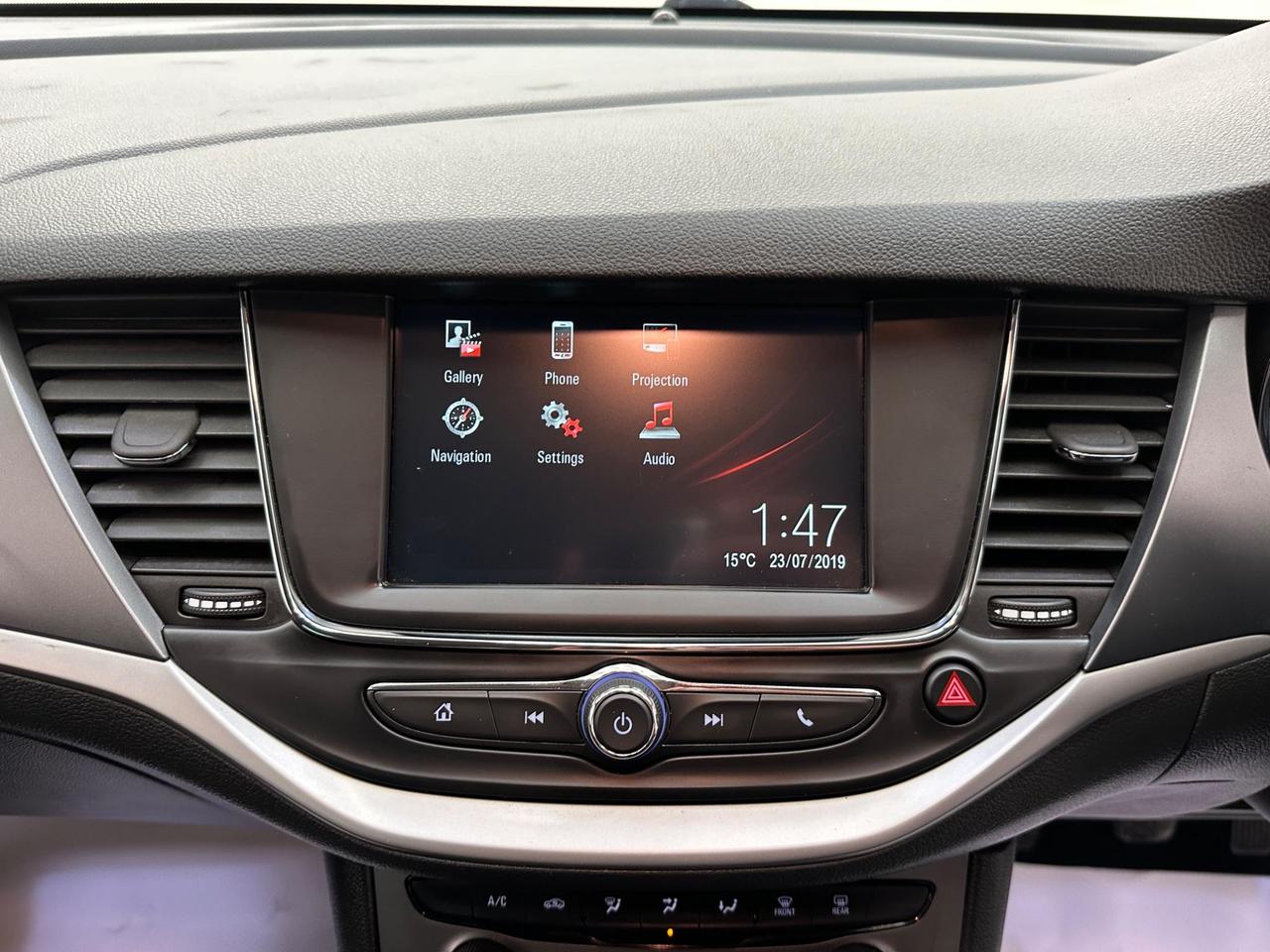Vauxhall Astra VU20ZNC