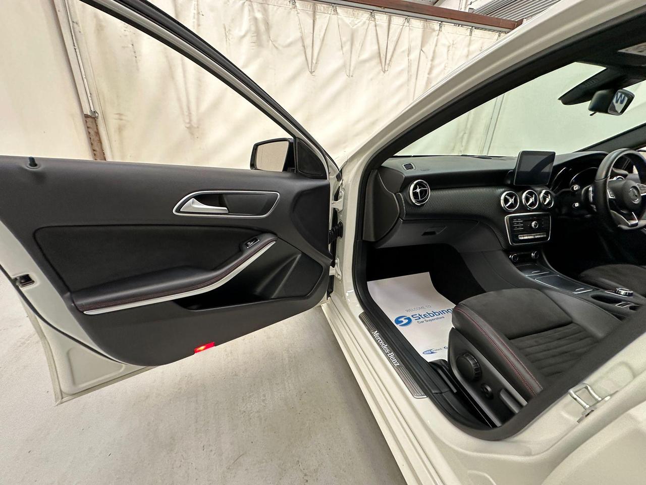 Mercedes-Benz A Class SM67JJU