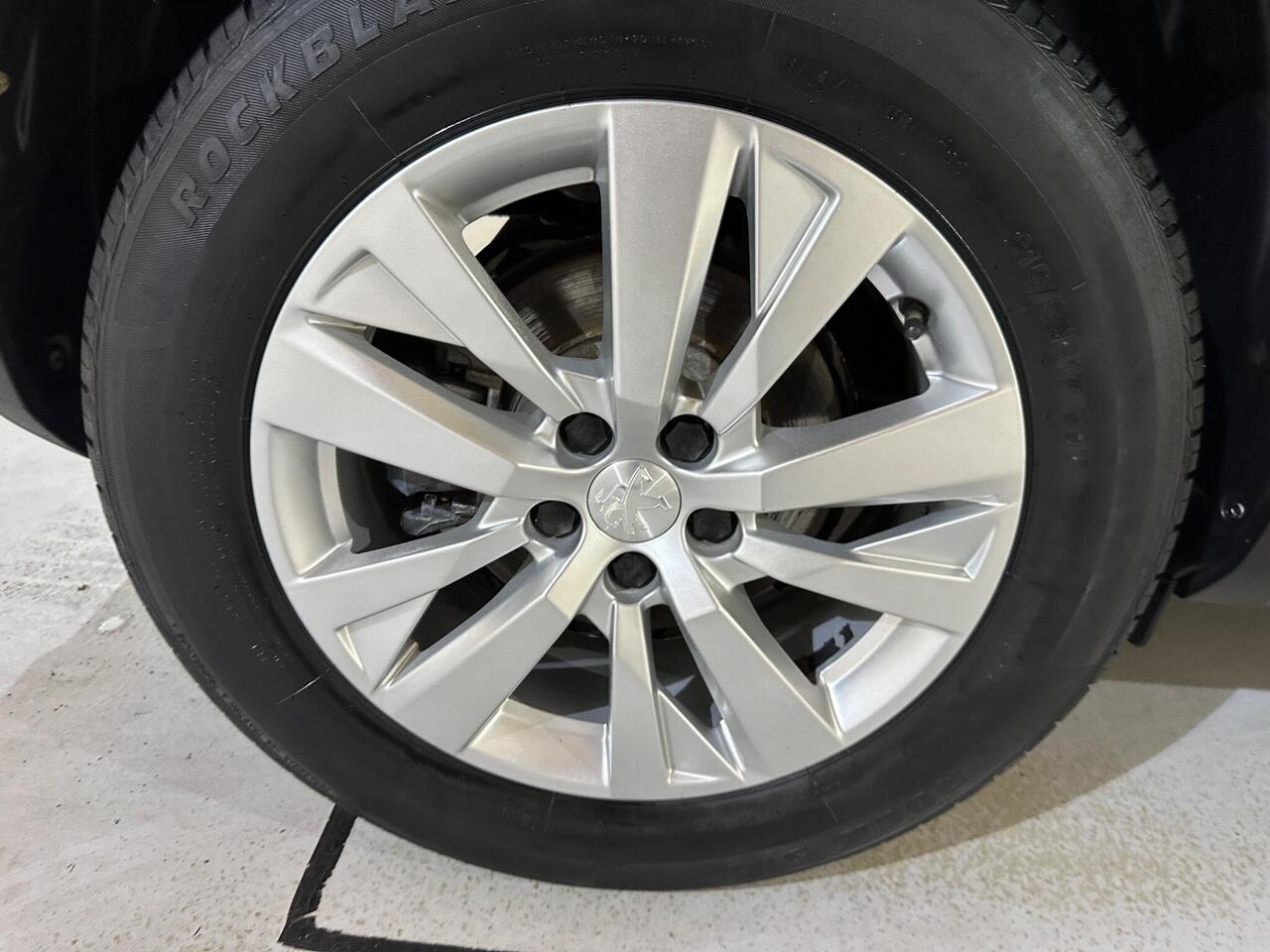 Peugeot 3008 RO18XEE