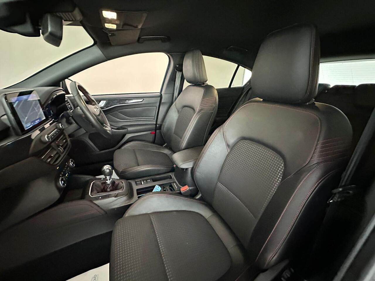 Ford Focus FV70XUA
