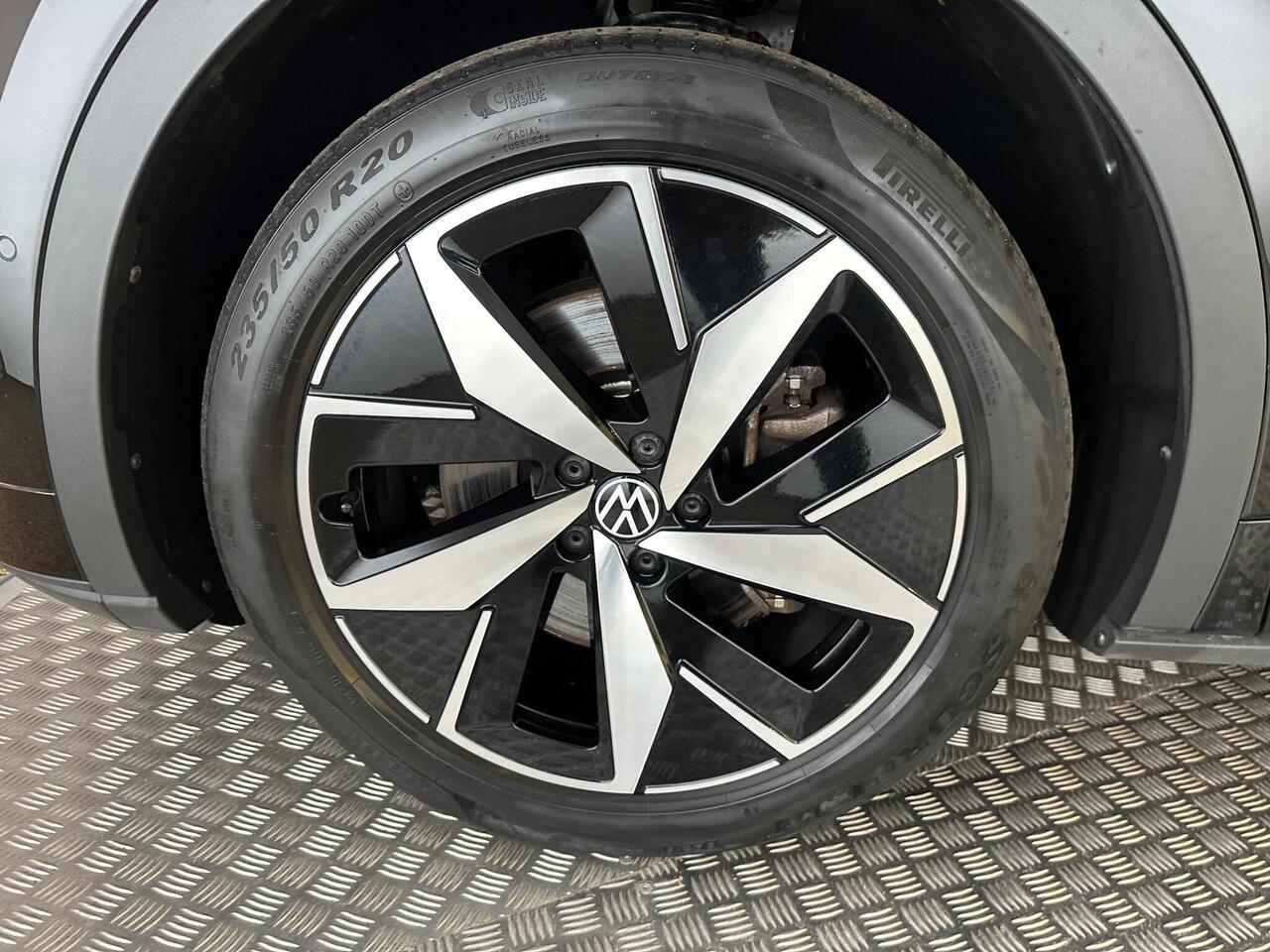 Volkswagen ID.5 YH23DTN