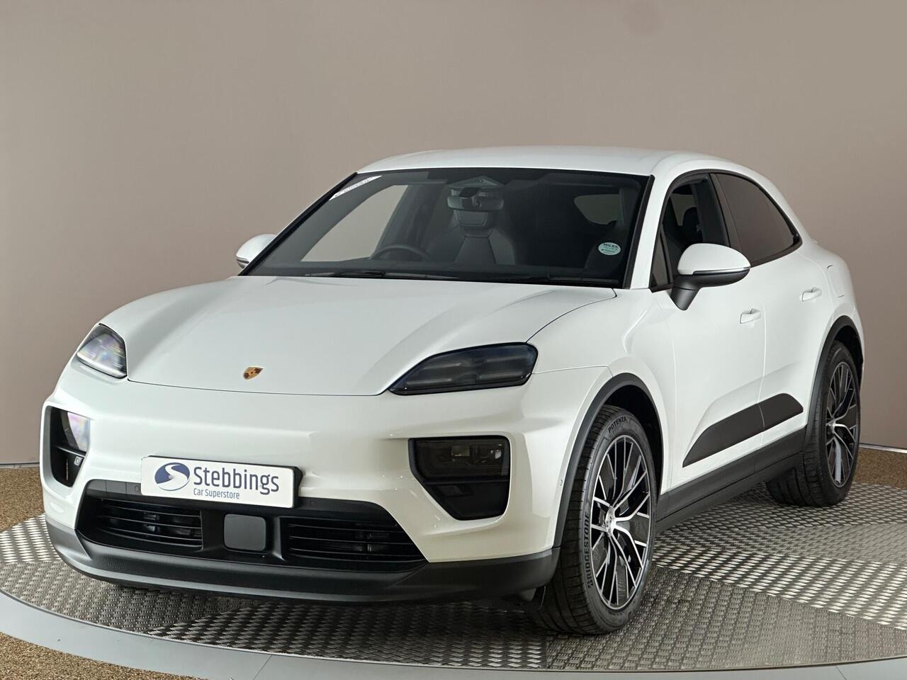 Porsche Macan FD74LXY