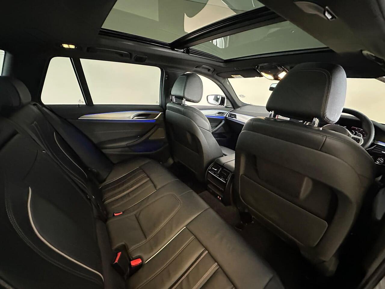 BMW 5 Series YB69BXN