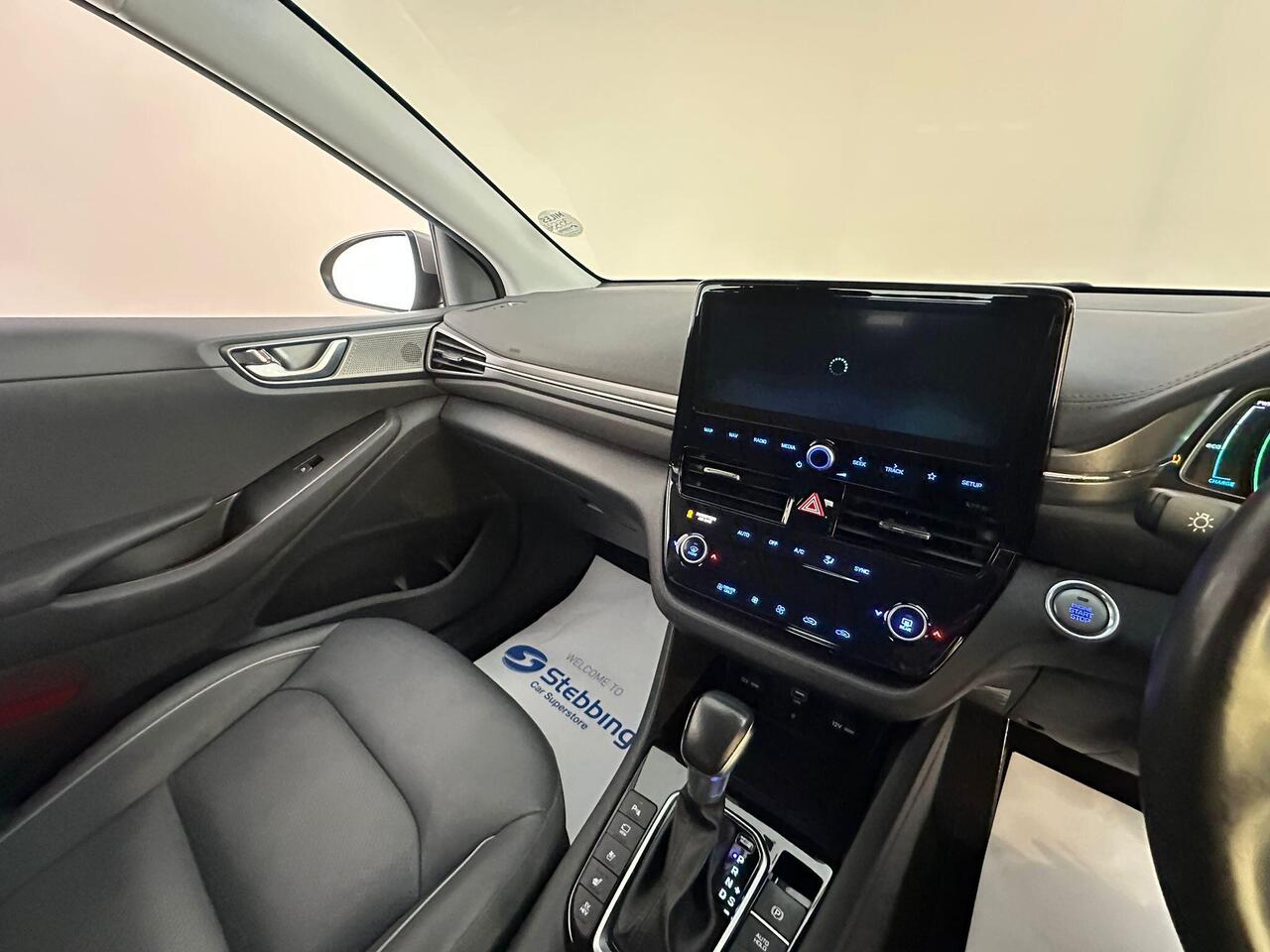 Hyundai IONIQ KM22UCT
