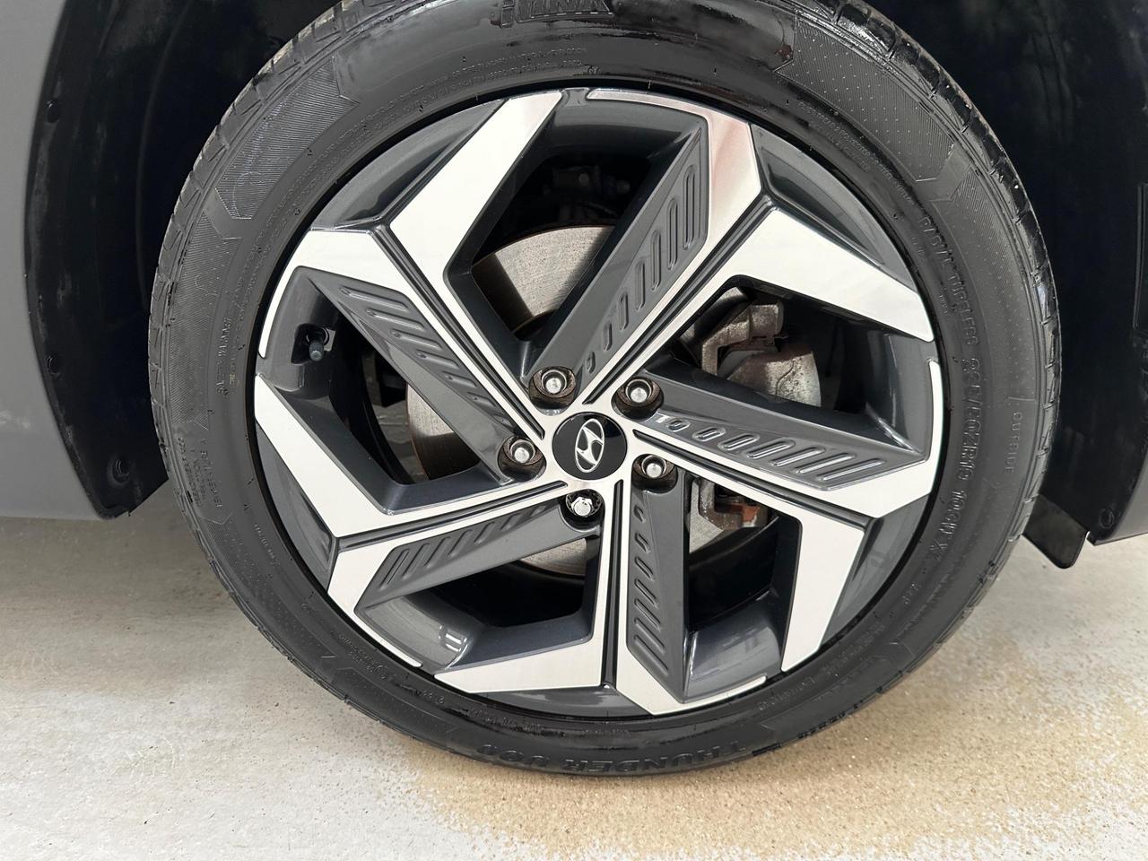 Hyundai TUCSON AJ21GCU