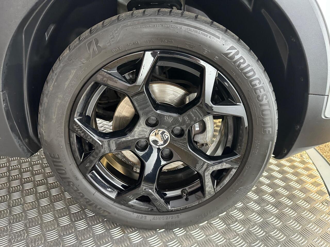 Vauxhall Crossland FG73GZK