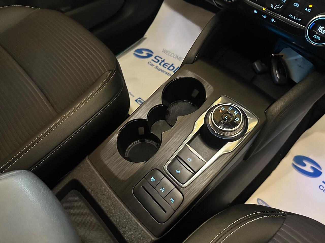 Ford Kuga YF22UBU