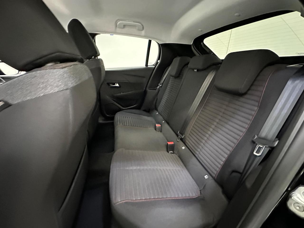 Peugeot 208 AJ23DWM