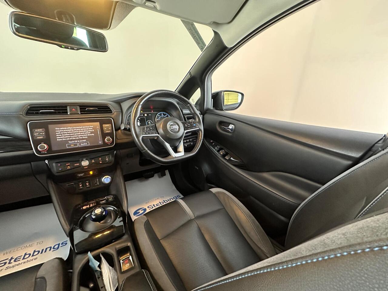 Nissan Leaf DN71WVL