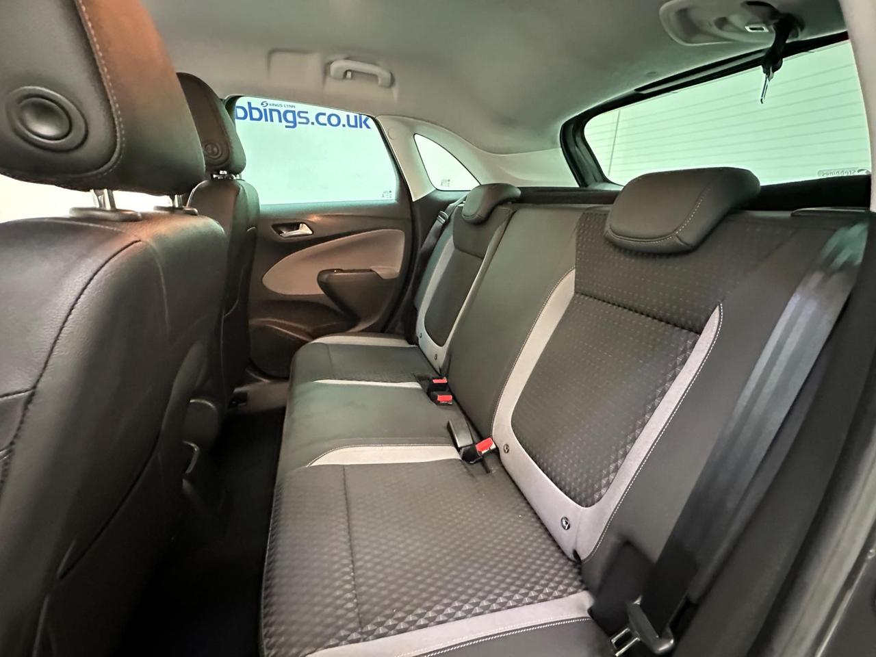 Vauxhall Crossland X YU19FDN