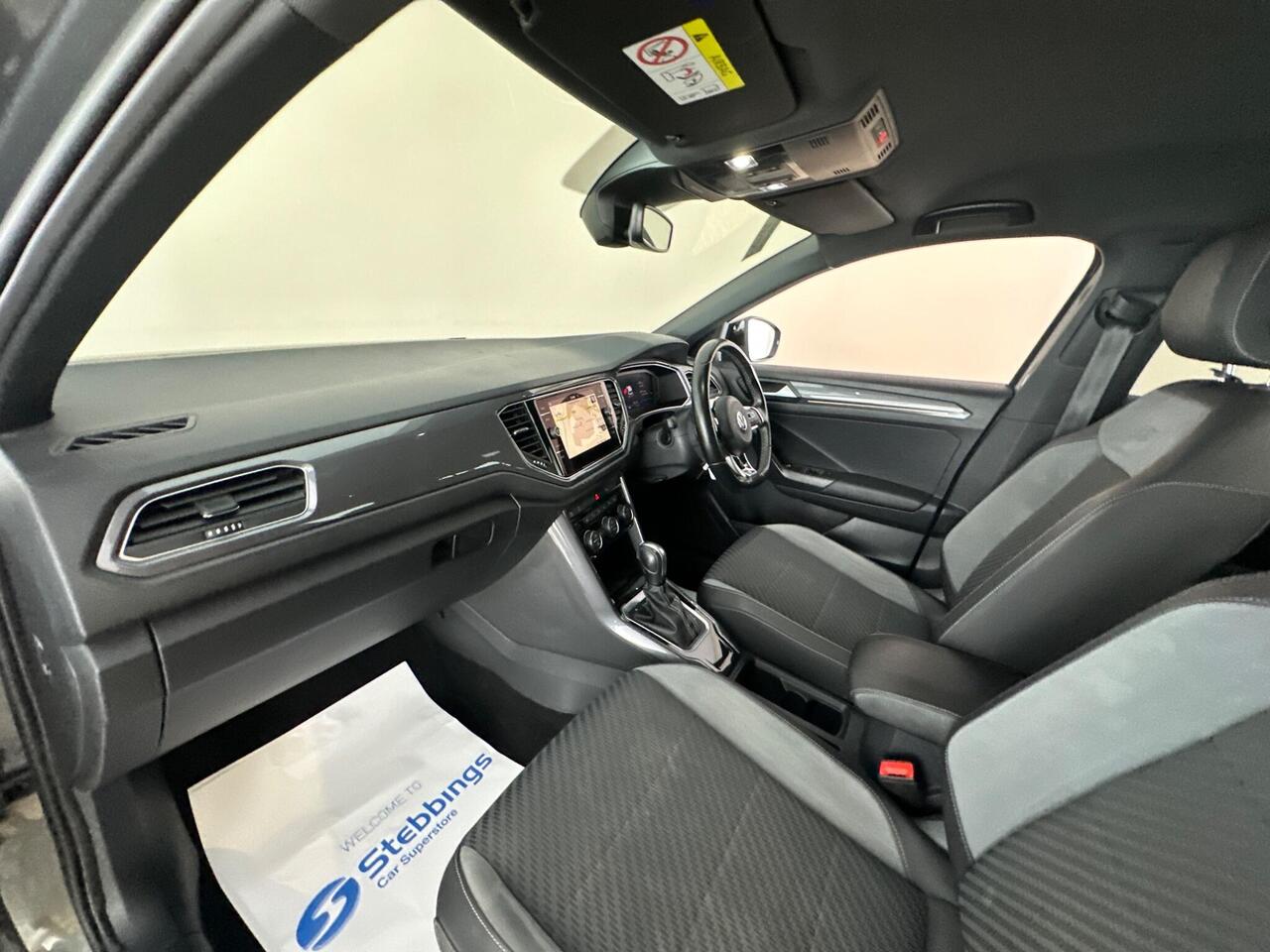 Volkswagen T-Roc VO69HNL