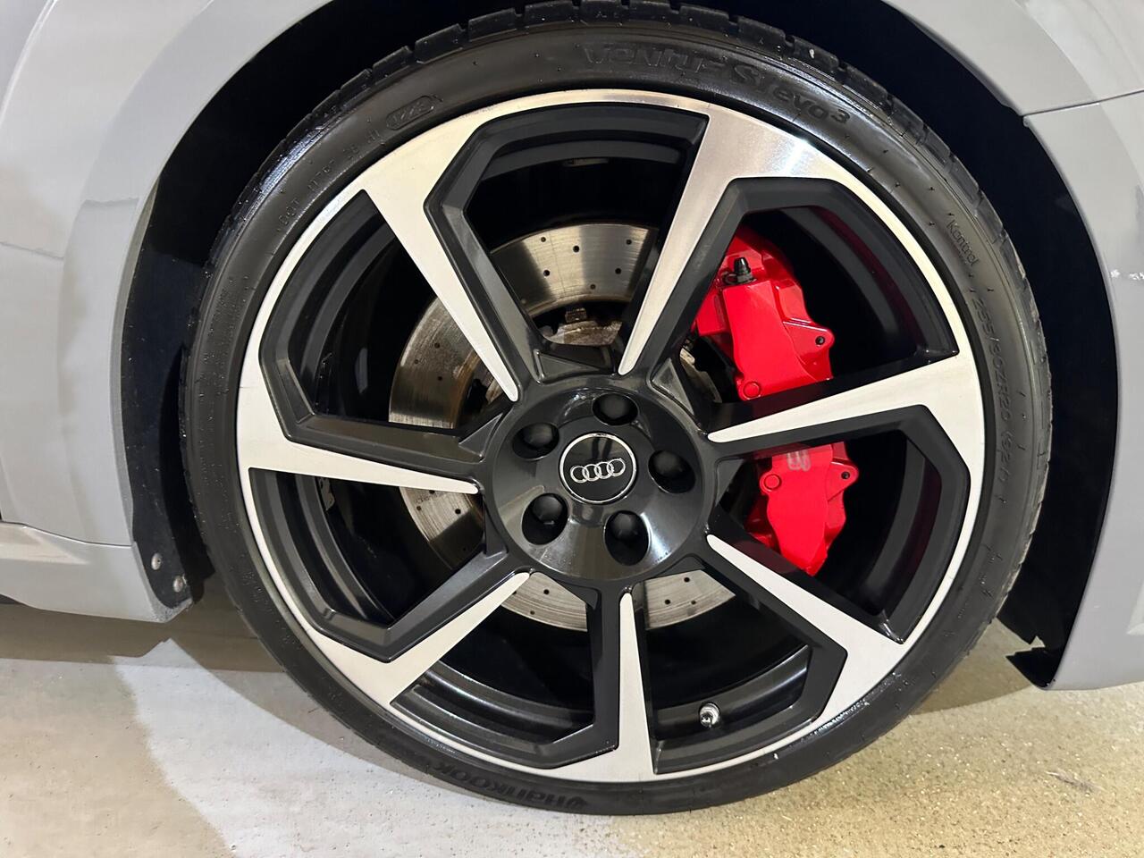 Audi TT RS RY19NZZ