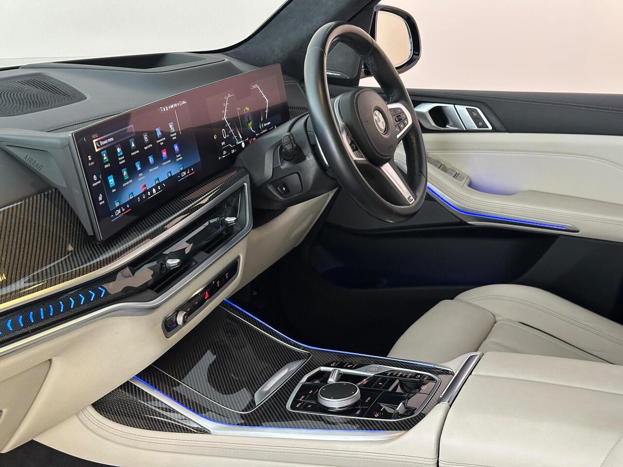 BMW X7 PJ24OUP
