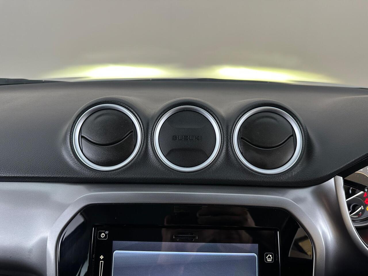 Suzuki Vitara YK22LGC