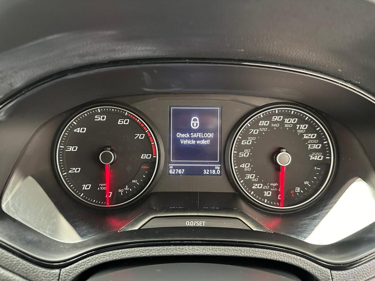 SEAT Arona DG70CZC
