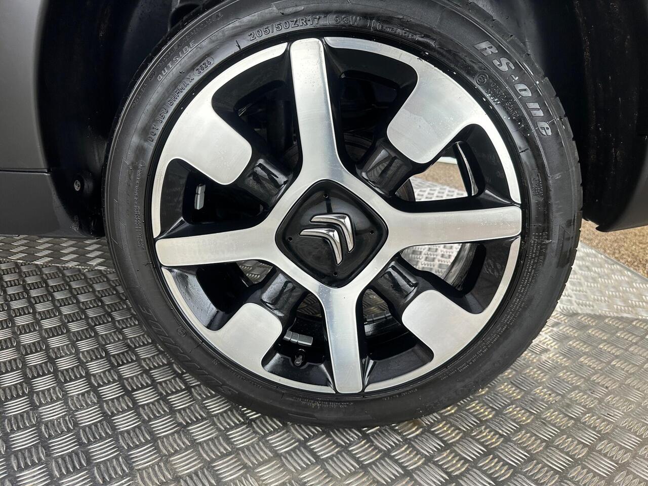 Citroen C4 Cactus KT19AVB