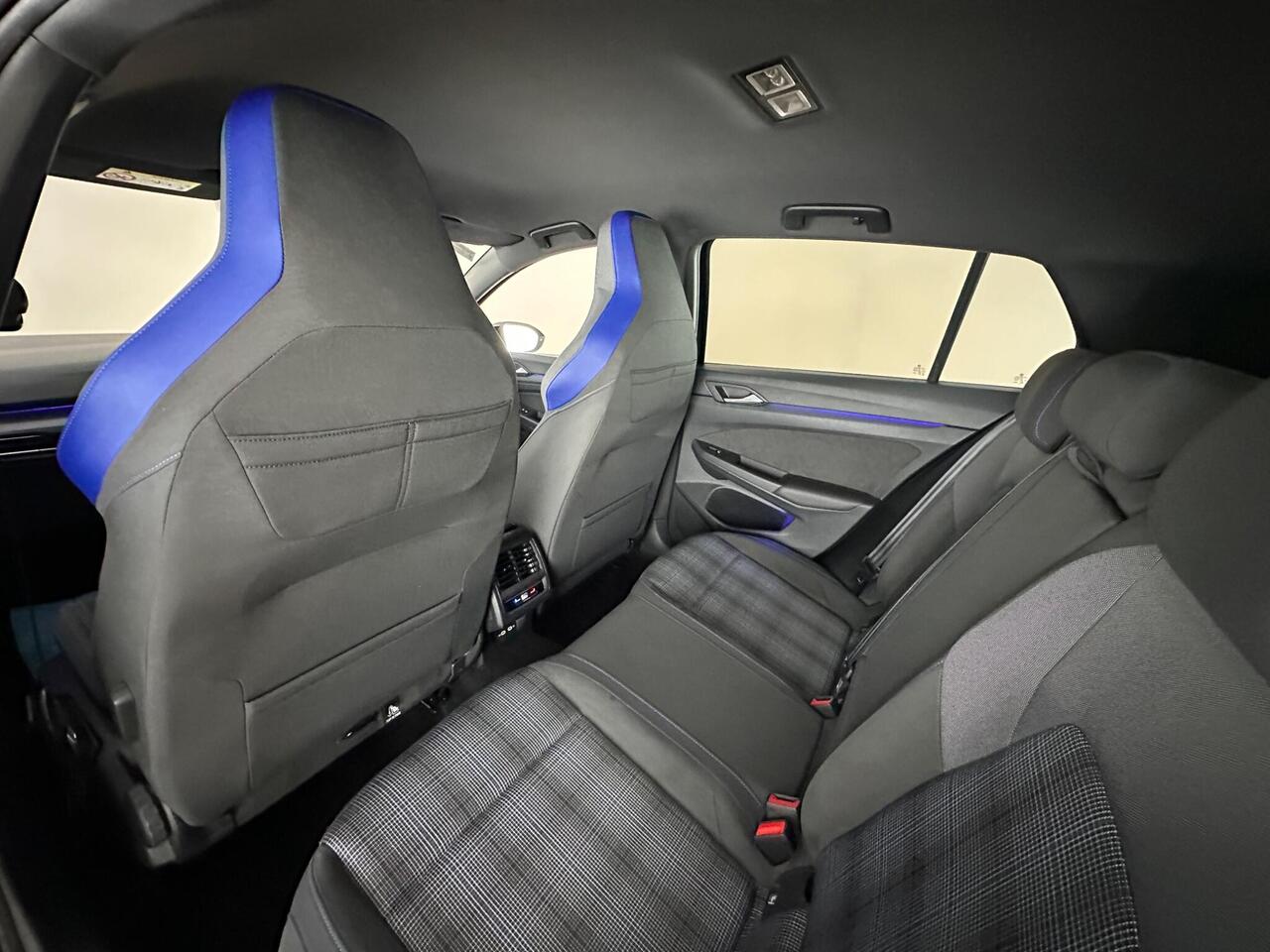 Volkswagen Golf BG72EHC