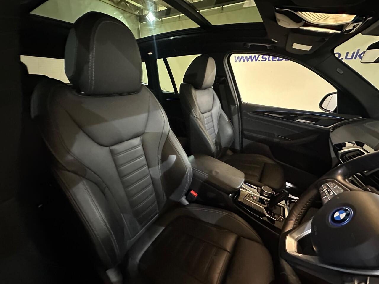 BMW iX3 LK71HUO